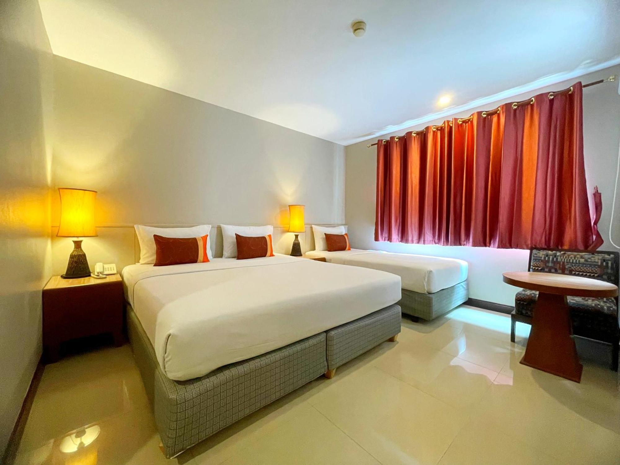 Sabai Sabana Hotel Pattaya Exterior photo
