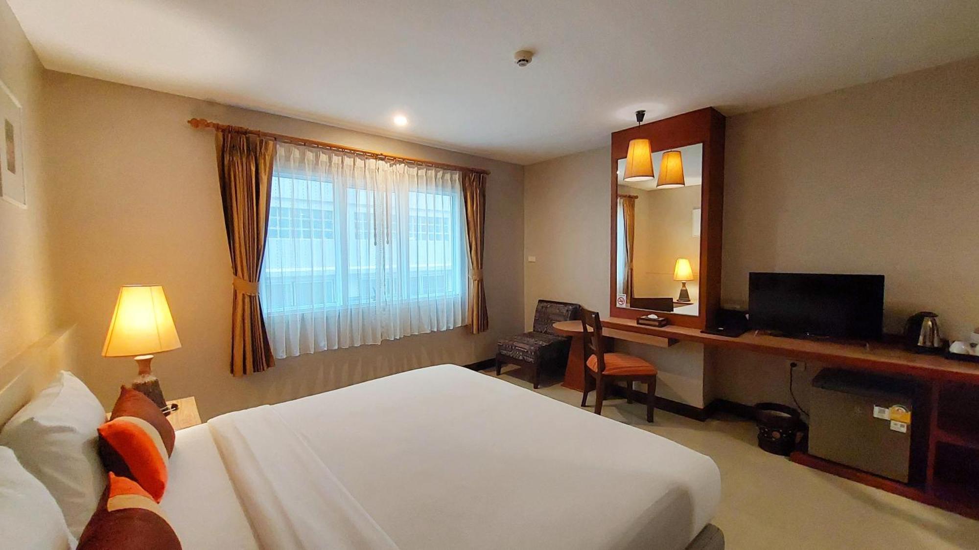 Sabai Sabana Hotel Pattaya Exterior photo